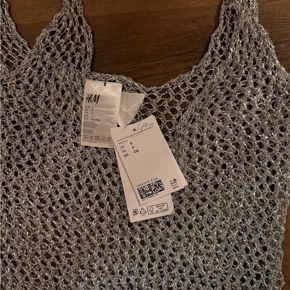 H&M Shimmering Silver Knit Tank - Picture 2 of 3